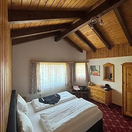 Hotel Alpina Grächen
