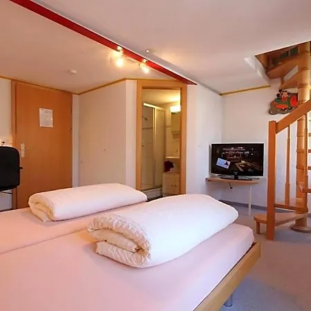 Alpina Hotel